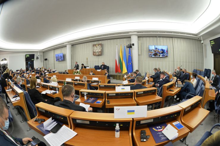 Робочий візит Голови Верховної Ради України Руслана Стефанчука до Республіки Польща з метою участі у XI Сесії Міжпарламентської Асамблеї Верховної Ради України, Сейму i Сенату Республіки Польща nа Сеймасу Литовської Республіки.
Перехід Голови Верховної Ради України Руслана Стефанчука  до кабінету Маршалка Сенату РП Томаша Гродзького для короткої вітальної розмови. 
Спільний перехід Голови Верховної Ради України Руслана Стефанчука, Голови Сеймасу Литовської Республіки Вікторія Чміліте-Нільсен та Маршалка Сенату Республіки Польща проф.  Томаша Гродзького до місця проведення засідання Міжпарламентської асамблеї (зала пленарних засідань Сенату РП). 
Відкриття XI сесії Міжпарламентської асамблеї Верховної Ради України, Сейму і Сенату Республіки Польща та Сеймасу Литовської Республіки.
 Вітальне слово Маршалка Сенату РП проф. Томаша Гродзького.
 Вітальне слово Голови Сеймасу Литовської Республіки Вікторія Чміліте-Нільсен. 
Вітальне слово Голови Верховної Ради України Р.Стефанчука Спільне фотографування голів парламентів України, Польщі та Литви
