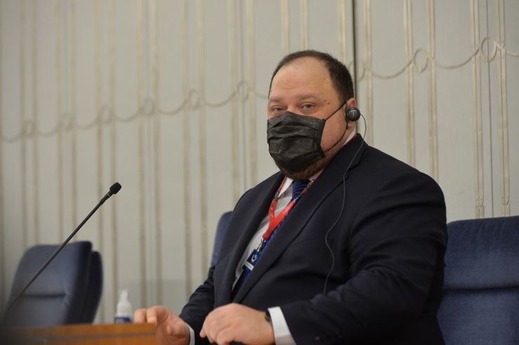 Робочий візит Голови Верховної Ради України Руслана Стефанчука до Республіки Польща з метою участі у XI Сесії Міжпарламентської Асамблеї Верховної Ради України, Сейму i Сенату Республіки Польща nа Сеймасу Литовської Республіки.
Перехід Голови Верховної Ради України Руслана Стефанчука  до кабінету Маршалка Сенату РП Томаша Гродзького для короткої вітальної розмови. 
Спільний перехід Голови Верховної Ради України Руслана Стефанчука, Голови Сеймасу Литовської Республіки Вікторія Чміліте-Нільсен та Маршалка Сенату Республіки Польща проф.  Томаша Гродзького до місця проведення засідання Міжпарламентської асамблеї (зала пленарних засідань Сенату РП). 
Відкриття XI сесії Міжпарламентської асамблеї Верховної Ради України, Сейму і Сенату Республіки Польща та Сеймасу Литовської Республіки.
 Вітальне слово Маршалка Сенату РП проф. Томаша Гродзького.
 Вітальне слово Голови Сеймасу Литовської Республіки Вікторія Чміліте-Нільсен. 
Вітальне слово Голови Верховної Ради України Р.Стефанчука Спільне фотографування голів парламентів України, Польщі та Литви
