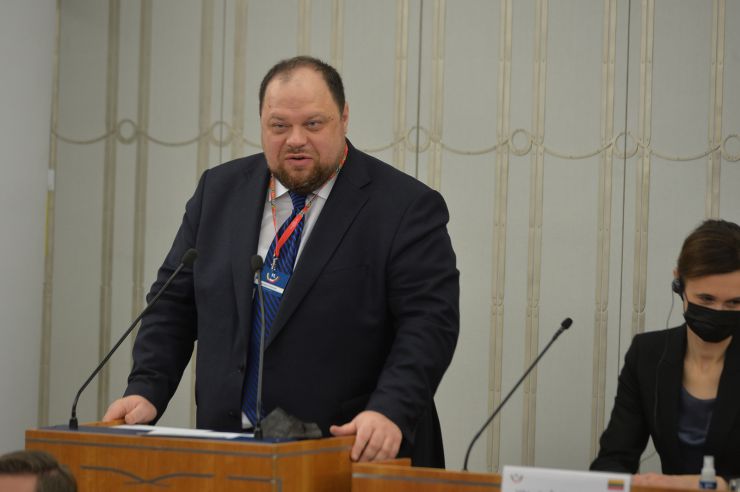 Робочий візит Голови Верховної Ради України Руслана Стефанчука до Республіки Польща з метою участі у XI Сесії Міжпарламентської Асамблеї Верховної Ради України, Сейму i Сенату Республіки Польща nа Сеймасу Литовської Республіки.
Перехід Голови Верховної Ради України Руслана Стефанчука  до кабінету Маршалка Сенату РП Томаша Гродзького для короткої вітальної розмови. 
Спільний перехід Голови Верховної Ради України Руслана Стефанчука, Голови Сеймасу Литовської Республіки Вікторія Чміліте-Нільсен та Маршалка Сенату Республіки Польща проф.  Томаша Гродзького до місця проведення засідання Міжпарламентської асамблеї (зала пленарних засідань Сенату РП). 
Відкриття XI сесії Міжпарламентської асамблеї Верховної Ради України, Сейму і Сенату Республіки Польща та Сеймасу Литовської Республіки.
 Вітальне слово Маршалка Сенату РП проф. Томаша Гродзького.
 Вітальне слово Голови Сеймасу Литовської Республіки Вікторія Чміліте-Нільсен. 
Вітальне слово Голови Верховної Ради України Р.Стефанчука Спільне фотографування голів парламентів України, Польщі та Литви
