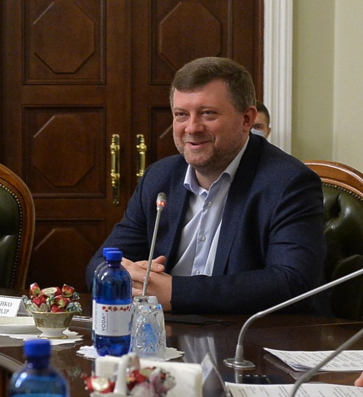 Урочисті заходи до Дня місцевого самоврядування за участю Голови Верховної Ради України Руслана Стефанчука.
В Урочистих заходах до Дня місцевого самоврядування взяли участь: перший заступник Голови Верховної Ради Олександр Корнієнко,  заступник Голови Верховної Ради Олена Кондратюк , голови профільних комітетів Верховної Ради України, представники Офісу Президента України та Уряду, керівництво Апарату Верховної Ради України, голови всеукраїнських асоціацій органів місцевого самоврядування, посадові особи  місцевого самоврядування та депутати місцевих рад, які представлені до нагородження відзнаками Верховної Ради України.
