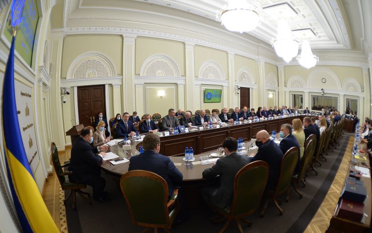 Урочисті заходи до Дня місцевого самоврядування за участю Голови Верховної Ради України Руслана Стефанчука.
В Урочистих заходах до Дня місцевого самоврядування взяли участь: перший заступник Голови Верховної Ради Олександр Корнієнко,  заступник Голови Верховної Ради Олена Кондратюк , голови профільних комітетів Верховної Ради України, представники Офісу Президента України та Уряду, керівництво Апарату Верховної Ради України, голови всеукраїнських асоціацій органів місцевого самоврядування, посадові особи  місцевого самоврядування та депутати місцевих рад, які представлені до нагородження відзнаками Верховної Ради України.

