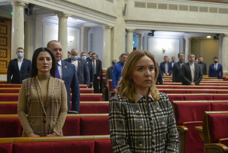 Пленарне засідання Верховної Ради України.

Голова Верховної Ради України Руслан Стефанчук відкрив пленарне засідання. 
Руслан Стефанчук зазначив, що сьогодні - День вшанування учасників ліквідації наслідків аварії на ЧАЕС.
Народні депутати хвилиною мовчання вшанували пам’ять загиблих ліквідаторів та жертв Чорнобильської трагедії.  

Прийнято Закон 
