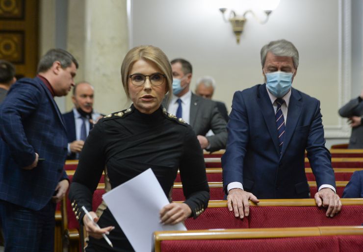 Пленарне засідання Верховної Ради України.

Голова Верховної Ради України Руслан Стефанчук відкрив пленарне засідання. 
Руслан Стефанчук зазначив, що сьогодні - День вшанування учасників ліквідації наслідків аварії на ЧАЕС.
Народні депутати хвилиною мовчання вшанували пам’ять загиблих ліквідаторів та жертв Чорнобильської трагедії.  

Прийнято Закон 