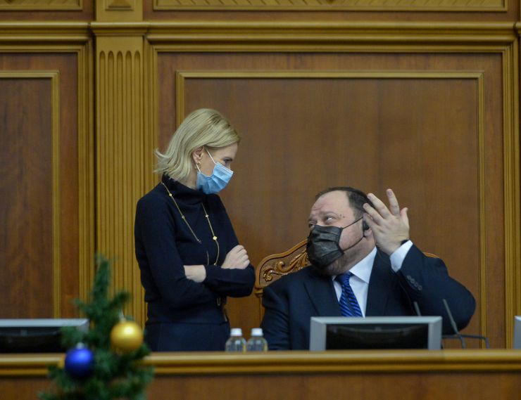 Пленарне засідання Верховної Ради України.

Голова Верховної Ради України Руслан Стефанчук відкрив пленарне засідання. 
Руслан Стефанчук зазначив, що сьогодні - День вшанування учасників ліквідації наслідків аварії на ЧАЕС.
Народні депутати хвилиною мовчання вшанували пам’ять загиблих ліквідаторів та жертв Чорнобильської трагедії.  

Прийнято Закон 