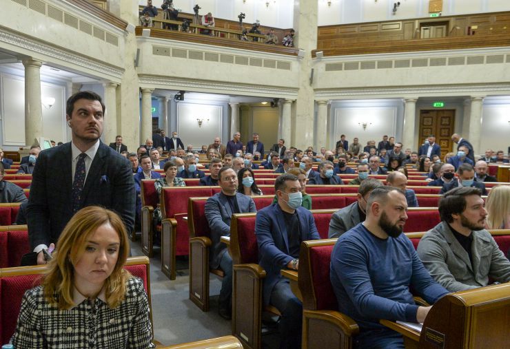 Пленарне засідання Верховної Ради України.

Голова Верховної Ради України Руслан Стефанчук відкрив пленарне засідання. 
Руслан Стефанчук зазначив, що сьогодні - День вшанування учасників ліквідації наслідків аварії на ЧАЕС.
Народні депутати хвилиною мовчання вшанували пам’ять загиблих ліквідаторів та жертв Чорнобильської трагедії.  

Прийнято Закон 