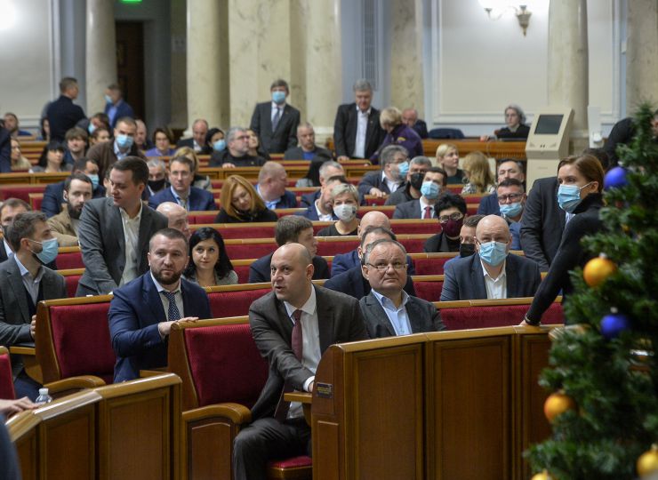 Пленарне засідання Верховної Ради України.

Голова Верховної Ради України Руслан Стефанчук відкрив пленарне засідання. 
Руслан Стефанчук зазначив, що сьогодні - День вшанування учасників ліквідації наслідків аварії на ЧАЕС.
Народні депутати хвилиною мовчання вшанували пам’ять загиблих ліквідаторів та жертв Чорнобильської трагедії.  

Прийнято Закон 
