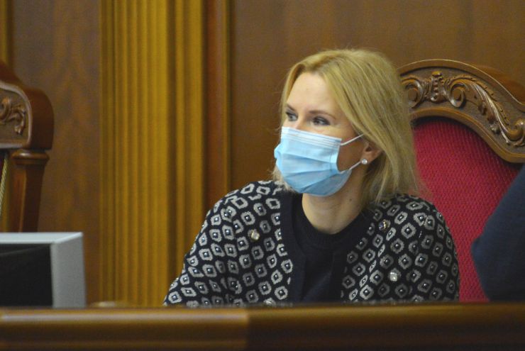 Пленарне засідання Верховної Ради України.

Голова Верховної Ради України Руслан Стефанчук відкрив пленарне засідання.

Народні депутати розглянули питання про призначення членів Національної ради України з питань телебачення і радіомовлення на три вакантні посади за квотою Верховної Ради України.
Голова Комітету з питань гуманітарної та інформаційної політики Микита Потураєв у виступі повідомив, що Комітет розглянув на своєму засіданні результати конкурсу про відбір кандидатів на заміщення трьох вакантних посад за квотою Верховної Ради України і рекомендує провести рейтингове голосування щодо 13 кандидатур.
На вакантні посади членів Національної ради України з питань телебачення і радіомовлення призначено Олександра Бурмакіна, Ольгу Герасим’юк і Олега Черниша.
Олена Кондратюк 
