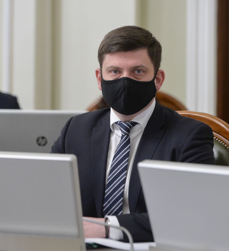 Засідання Погоджувальної ради депутатських фракцій(депутатських груп) під головуванням Голови Верховної Ради України Руслана Стефанчука. 
Тарас Мельничук представник Кабінету Міністрів у Верховній Раді.

