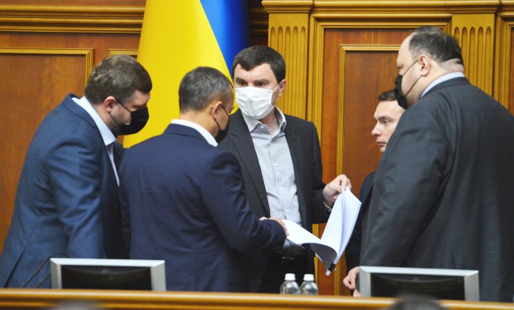 Пленарне засідання Верховної Ради України.

Голова Верховної Ради України Руслан Стефанчук відкрив пленарне засідання.
Руслан Стефанчук зазначив, що сьогодні Міжнародний день пам’яті жертв Голокосту. 
За пропозицією головуючого народні депутати хвилиною мовчання вшанували пам’ять жертв Голокосту.
Прийнято за основу проект Закону 