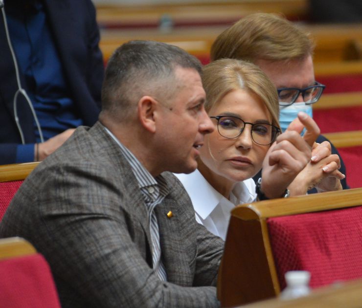 Пленарне засідання Верховної Ради України.

Голова Верховної Ради України Руслан Стефанчук відкрив пленарне засідання.
Руслан Стефанчук зазначив, що сьогодні Міжнародний день пам’яті жертв Голокосту. 
За пропозицією головуючого народні депутати хвилиною мовчання вшанували пам’ять жертв Голокосту.
Прийнято за основу проект Закону 