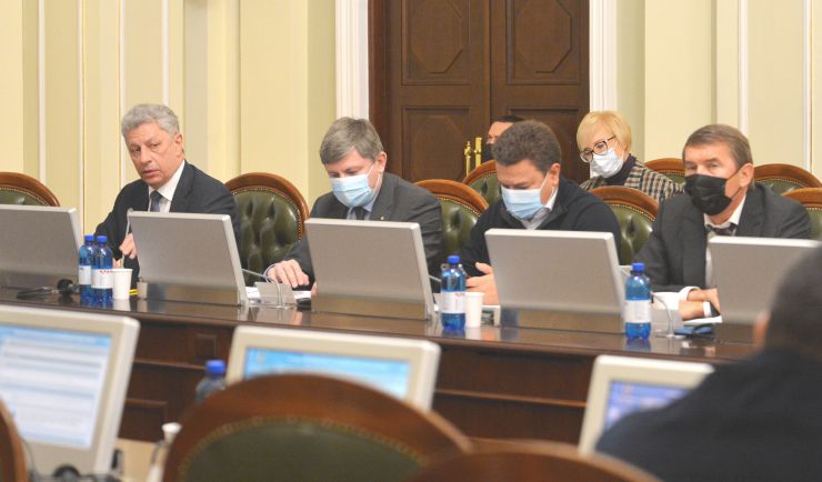 Засідання Погоджувальної ради депутатських фракцій (депутатських груп). Юрій Бойко ОП Артур Герасимов ЄС Віктор Бондар ЗА Олег Кулініч ДОВІРА
