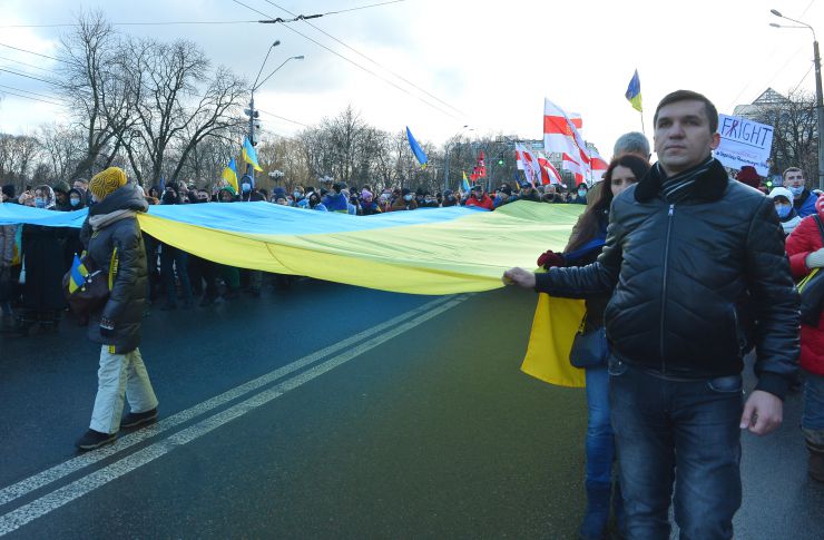 Марш Єдності за Україну в Києві.
 У Києві 12 лютого близько тисячі людей вийшли на Марш єдності за Україну на тлі загрози військового вторгнення Росії на українську територію. Учасники пройшли ходою від парку Шевченка до Майдану Незалежності. 
