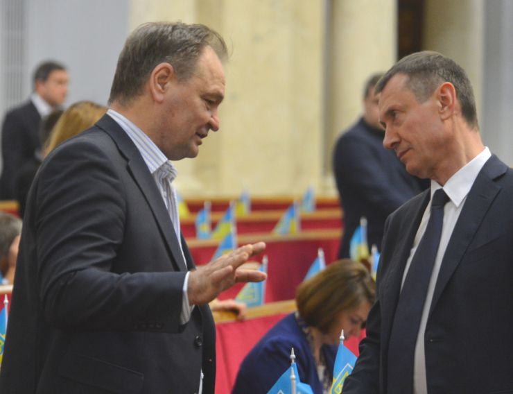 Пленарне засідання Верховної Ради України.

Голова Верховної Ради України Руслан Стефанчук відкрив пленарне засідання. 
Народні депутати оплесками привітали делегацію литовських парламентаріїв, які перебувають в Україні з візитом. 
 Руслан Стефанчук повідомив, що сьогодні День незалежності Литви. Він привітав гостей зі святом. 
Голова Верховної Ради України також повідомив, що сьогоднішній день 16 лютого відповідно до Указу Президента України оголошено Днем єднання. У цей день державний прапор України піднятий на всіх адміністративних будинках Верховної Ради України. 
 Національний заслужений академічний український народний хор України ім. Г. Верьовки виконав Гімн України. 
Голова Верховної Ради України Руслан Стефанчук надав слово для виступів Заступнику Голови Сейму Литовської Республіки та членам делегації.
Олександр Пономарьов  ОП Михайло Папієв ОП
