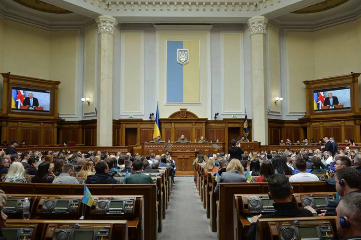Прем’єр Великої Британії Боріс Джонсон звернувся до Верховної Ради України. Виступ відбувся у форматі відеозв’язку під час пленарного засідання 3 травня.
