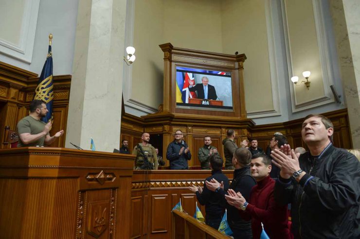 Прем’єр Великої Британії Боріс Джонсон звернувся до Верховної Ради України. Виступ відбувся у форматі відеозв’язку під час пленарного засідання 3 травня.