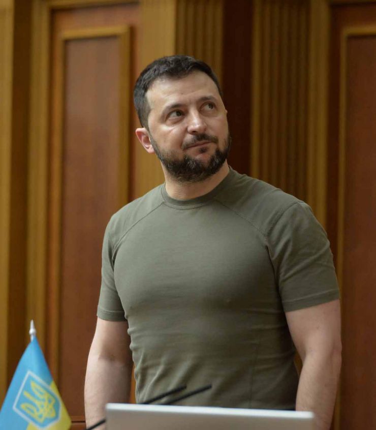 Прем’єр Великої Британії Боріс Джонсон звернувся до Верховної Ради України. Виступ відбувся у форматі відеозв’язку під час пленарного засідання 3 травня.