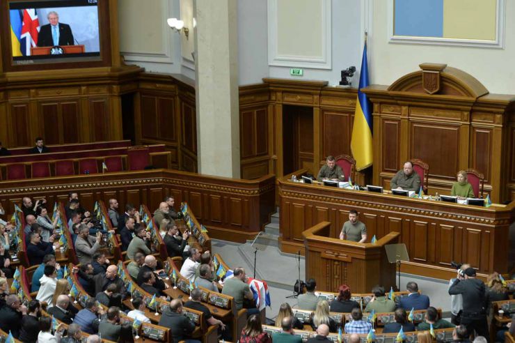 Прем’єр Великої Британії Боріс Джонсон звернувся до Верховної Ради України. Виступ відбувся у форматі відеозв’язку під час пленарного засідання 3 травня.