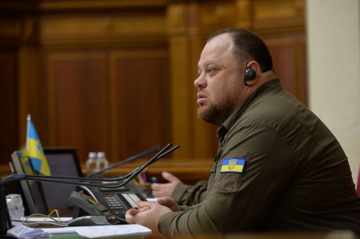 Пленарне засідання Верховної Ради України.

Президент Словаччини Зузана Чапутова виступила сьогодні у Верховній Раді.

Рада звільнила з посади омбудсмена Людмилу Денісову. Про це повідомив нардеп Ярослав Желєзняк. За проголосувало 234 депутати.
