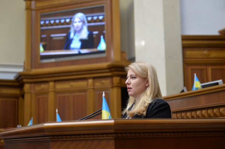 Пленарне засідання Верховної Ради України.

Президент Словаччини Зузана Чапутова виступила сьогодні у Верховній Раді.

Рада звільнила з посади омбудсмена Людмилу Денісову. Про це повідомив нардеп Ярослав Желєзняк. За проголосувало 234 депутати.
