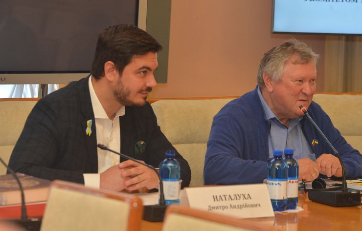 Спільне засідання Комітету Верховної Ради України з питань економічного розвитку та Комітету з економіки Сейму Литовської Республіки. Дмитро Наталуха голова комітету з питань економічного розвитку, Казис Старкевічюс голова комітету економіки Сейму Литовської Республіки