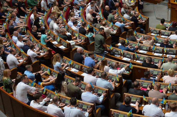 Пленарне засідання Верховної Ради України.

Верховна Рада підтримала ратифікацію Конвенції Ради Європи про запобігання насильству стосовно жінок і домашньому насильству та боротьбу із цими явищами, більш відомої як Стамбульська конвенція.
