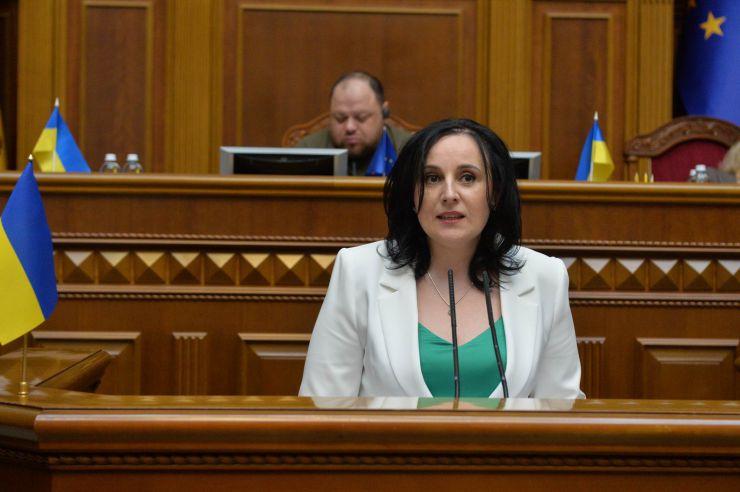 Пленарне засідання Верховної Ради України. Новий міністр соціальної політики України Оксана Жолнович 