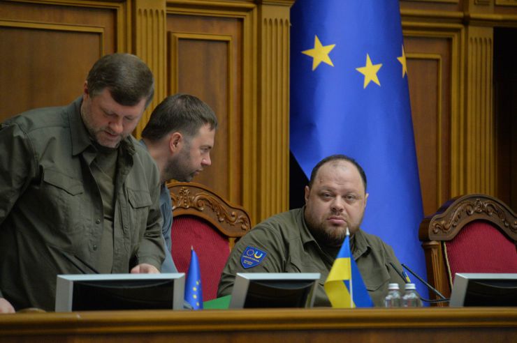 Пленарне засідання Верховної Ради України. Голова ВР Руслан Стефанчук, перший заступник Голови ВР Олександр Корнієнко 