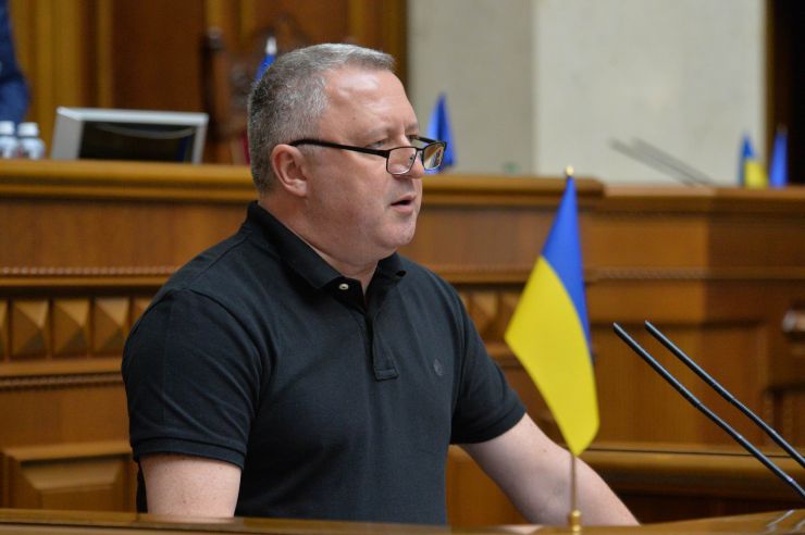 Пленарне засідання Верховної Ради України.

ВР України обрала Генерального прокурора. Ним став Андрій Костін.

ВР України обрала суддю Конституційного суду. Нею стала Ольга Совгиря.
