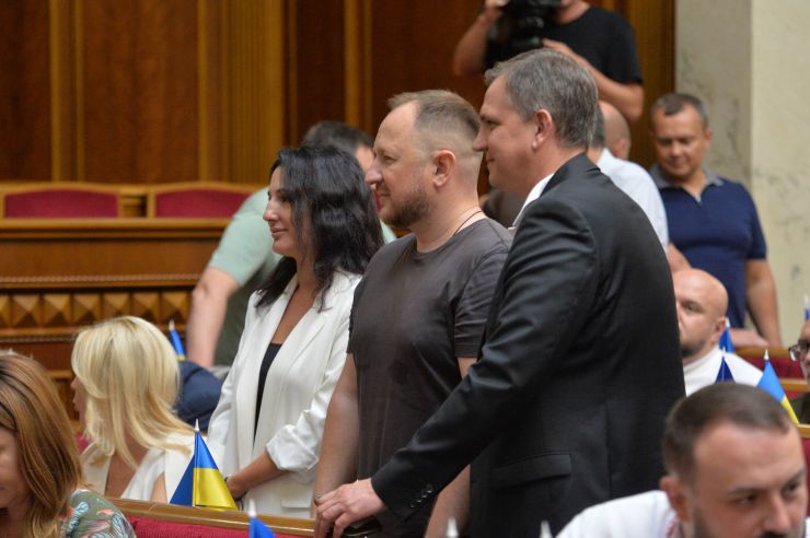 Пленарне засідання Верховної Ради України.

ВР України обрала Генерального прокурора. Ним став Андрій Костін.

ВР України обрала суддю Конституційного суду. Нею стала Ольга Совгиря.
