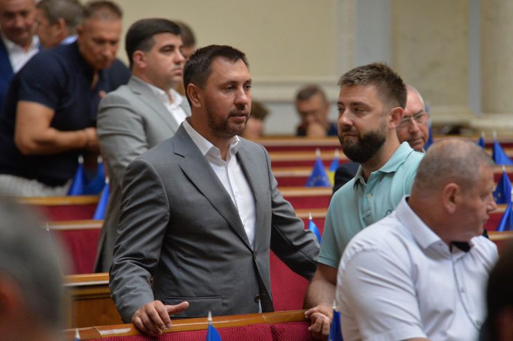 Пленарне засідання Верховної Ради України.

ВР України обрала Генерального прокурора. Ним став Андрій Костін.

ВР України обрала суддю Конституційного суду. Нею стала Ольга Совгиря.
