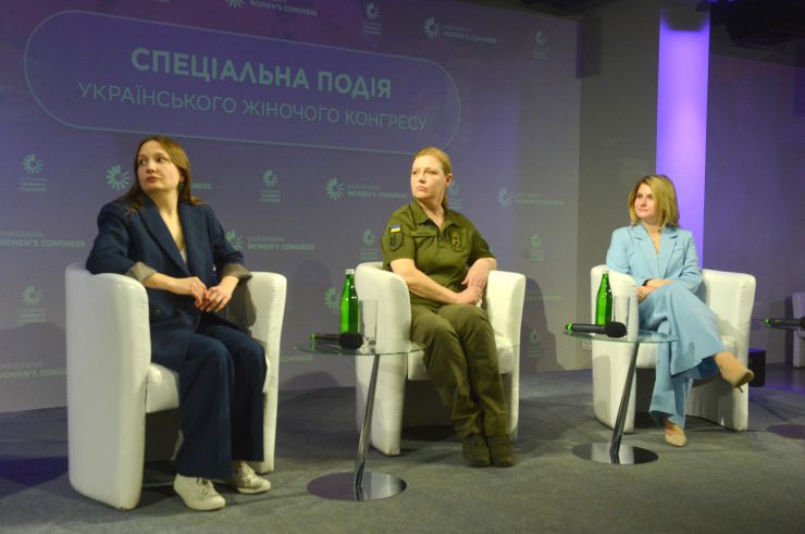 Спеціальна подія Українського Жіночого Конгресу, присвячена дієвій участі жінок у процесах безпеки та оборони, досвіду українських жінок під час повномасштабної війни та розвитку ветеранського руху в Україні. Серед учасниць: віцеспікерка парламенту та співзасновниця Українського жіночого конгресу Олена Кондратюк, віцепрем’єрка Ольга Стефанішина, міністерка у справах ветеранів Юлія Лапутіна, заступниці міністра оборони Ганна Маляр та міністра внутрішніх справ Інна Ящук, народна депутатка та співзасновниця Українського жіночого конгресу Марія Іонова, народна депутатката засновниця ініціативи «Arm Women Now» Ірина Никорак, голова Місії України при НАТО Наталія Галібаренко. Також під час події очікують виступи іноземних гостей - високопосадовців із НАТО та ЄС: спеціальної представниці Генерального секретаря НАТО з питань Жінки, Мир та Безпека Ірен Феллін та амбасадорки ЄС із гендерних питань та різноманітності Стелли Роннер-Грубачич. Головні теми дискусії - впровадження стандартів НАТО та дієва участь жінок у секторі безпеки та оборони, досвід проживання викликів війни українськими жінками. Учасники дискусії обговорять також майбутнє жіночого ветеранського руху, які проблеми вже потребують вирішення, та який досвід може стати в нагоді світовій спільноті.