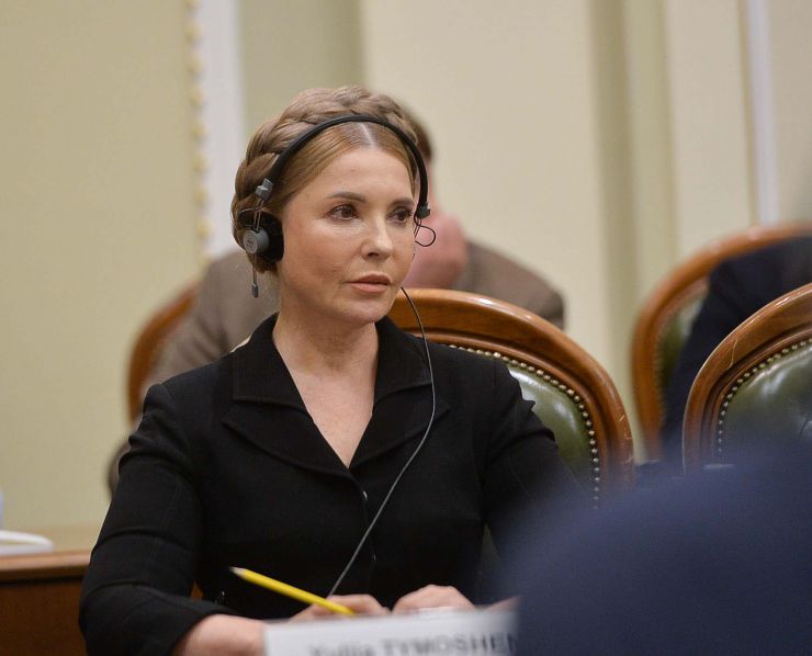 Перший заступник Голови Верховної Ради України Олександр Корнієнко провів зустріч із Генеральним директором з питань сусідства та переговорів Європейської Комісії Гертом Яном Коопманом та Головою Представництва ЄС в Україні Матті Маасікасом. Зустріч відбулася за  участі керівників та представників депутатських фракцій і груп Парламенту.
Головним питанням розмови  стало виконання Україною, зокрема Верховною Радою України, рекомендацій Європейської Комісії  та обговорення наступних кроків з виконання кожної із них.
