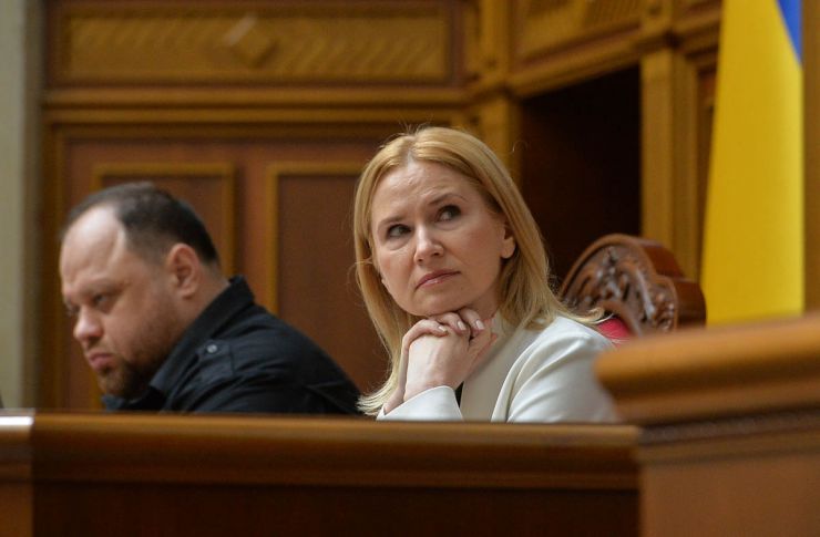 У День Української Державності у Парламенті відбулася зустріч із мобілізованими на захист України працівниками Апарату Верховної Ради України та працівниками державних підприємств і установ, підпорядкованих Управлінню справами Апарату.

