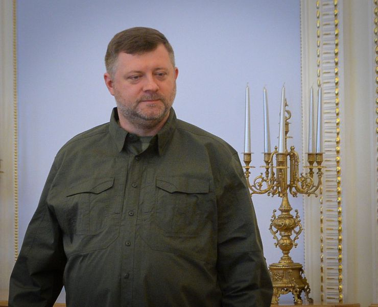 Перший заступник Голови Верховної Ради України Олександр Корнієнко провів робочу зустріч із Головою Офісу Ради Європи Мачеєм Янчаком. 
У зустрічі також взяли участь народні депутати України — Голова Комітету з питань прав людини, деокупації та реінтеграції тимчасово окупованих територій України, національних меншин і міжнаціональних відносин Андрій Задорожний, заступниця Голови Комітету з питань інтеграції України до Європейського Союзу Марія Мезенцева та голова підкомітету з питань адміністративно-територіального устрою Комітету з питань організації державної влади, місцевого самоврядування, регіонального розвитку та містобудування Віталій Безгін. 
