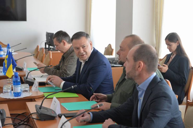 Члени Комітету з питань національної безпеки, оборони та розвідки провели зустріч із делегацією представників Комітету з питань оборони Парламенту Швеції
«Швеція однією з перших прийшла нам на допомогу, - зазначив Голова Комітету Олександр Завітневич.
Веніславський
