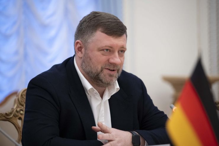 Зустріч Першого віцеспікера Олександра Корнієнко в Парламенті з депутатом Бундестагу ФРН, головою німецько-української парламентської групи та доповідачем фракції Бундестагу з питань України Союзу 90/Зелені у німецькому парламенті Робіном Вагенером