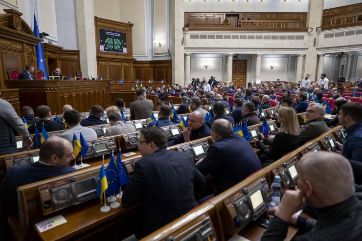 Пленарне засідання Верховної Ради України 
У Верховній Раді виступила Президентка Парламентської асамблеї ОБСЄ Піа Каума.
Верховна Рада підтримала законопроєкти про продовження загальної мобілізації та воєнного стану.
Виступ Голови Народних Зборів Республіки Болгарія Росена Желязкова. Голосування

