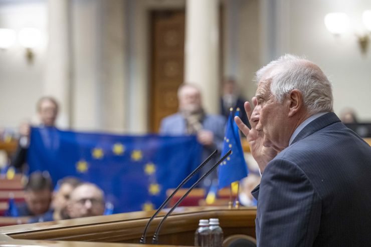 Пленарне засідання Верховної Ради України.
Виступ Віцепрезидента Європейської Комісії Жозепа Борреля.  
Верховна Рада схвалила у першому читанні законопроєкт про мобілізацію. Боррель
