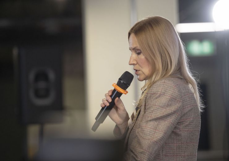 Заступниця Голови Верховної Ради України, співголова міжфракційного депутатського об’єднання «Рівні можливості» Олена Кондратюк долучилася до відкриття форуму «Жінки. Бізнес. Відновлення»