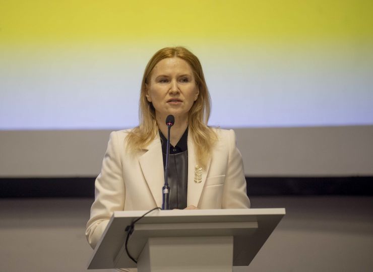 Заступниця Голови Верховної Ради України Олена Кондратюк під час спеціального заходу щодо обговорення викликів та важливості підтримки жінок у вітчизняних органах правопорядку та екстрених службах. Його провели в Києві в межах глобальної кампанії та проекту 