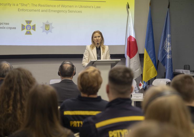 Заступниця Голови Верховної Ради України Олена Кондратюк під час спеціального заходу щодо обговорення викликів та важливості підтримки жінок у вітчизняних органах правопорядку та екстрених службах. Його провели в Києві в межах глобальної кампанії та проекту 