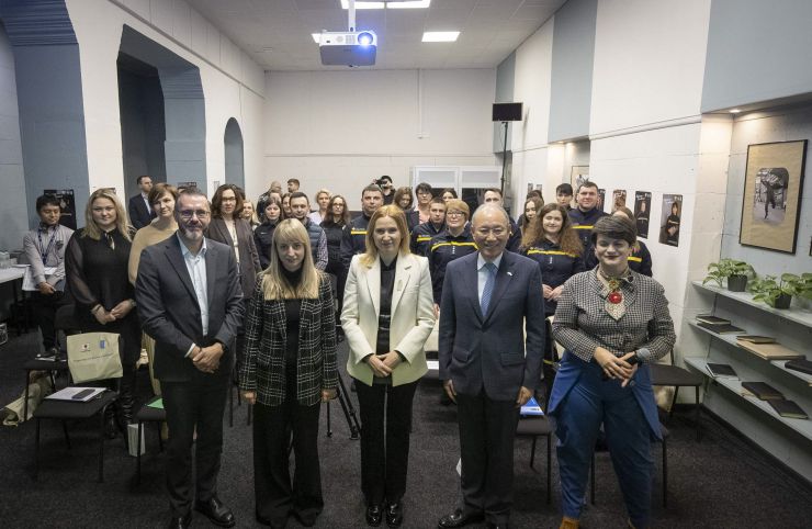 Заступниця Голови Верховної Ради України Олена Кондратюк під час спеціального заходу щодо обговорення викликів та важливості підтримки жінок у вітчизняних органах правопорядку та екстрених службах. Його провели в Києві в межах глобальної кампанії та проекту 