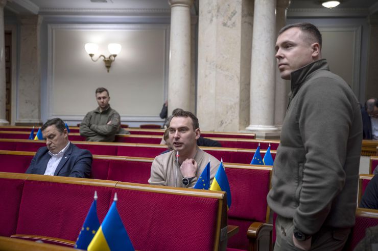 Пленарне засідання Верховної Ради України. Железняк, Костенко Р.