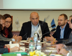Київ. Семінар «Парламент і суспільство:ефективна взаємодія, ефективне законодавство».