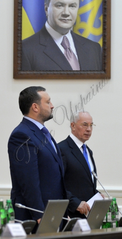 Київ.  Під головуванням Прем’єр-міністра України Миколи Азарова відбулось засідання Кабінету Міністрів України.