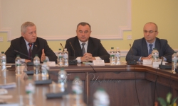 Круглий стіл на тему: «Результати та перспективи Державної цільової економічної програми енергоефективності». 