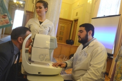 День профілактики глаукоми у Верховній Раді України. Медичні заходи по перевірці стану зору (очний тиск).