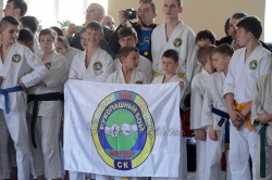 Чемпіонат України серед школярів з рукопашного бою за підтримки видавництва «Генеза».