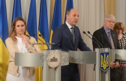 Брифінг Голови Верховної Ради України Андрія Парубія, Постійного координатора системи ООН в Україні Ніла Вокера та члена Керівного комітету Ініціативи «Партнерство «Відкритий Уряд», виконавчого директора Directorio Legislativo (Аргентина) Марії Барон.