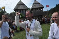 Голова Верховної Ради України Андрій Парубій взяв участь у відкритті ХІІ фестивалю української середньовічної культури «Ту Стань 2017: Як в кіно!».